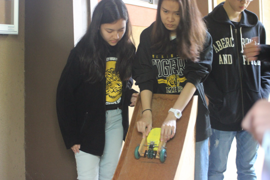Students represented McKinley at this years physics competitions at Kapiolani Community College. 