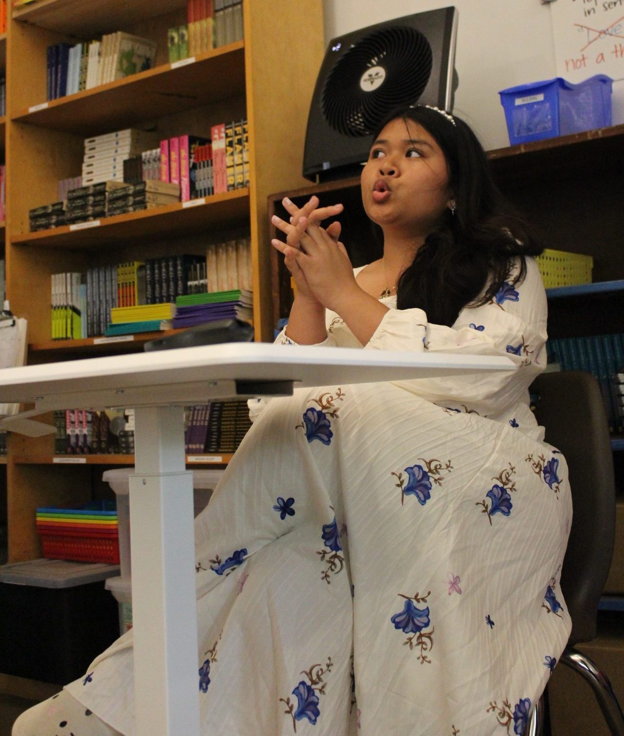 (Day 1) Vanelyn Amoguis (℅ 27’) dressed as Helen of Troy, takes to the stand as she is questioned by the prosecution and direct examination.
Photo by Cheska Orias (c/o '26)