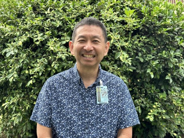 Roger Higa (c/o 1982), founder of Aloha Legacy Music. Higa said he encouraged students to live with gratitude every day. "We're very lucky that I think we live on the best place on Earth in Hawaii, and we have opportunity. We have freedom to do whatever we want to do in life," Higa said.