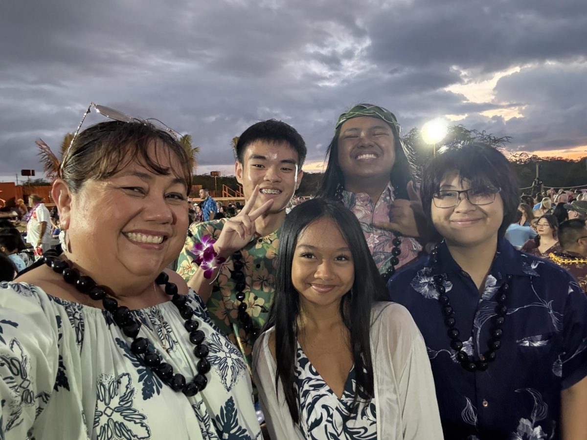 (From left) Jennifer Nakamoto and Kenny Duong, Sean Giron, Hau’oli Tabije and Liam Choy (all c/o ‘26) at Senior Luau. Photo courtesy of Jennifer Nakamoto.